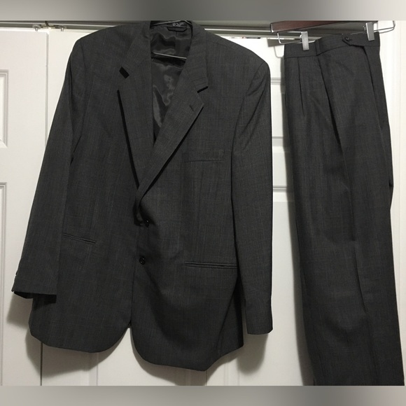 Vintage Jeffrey Banks Suit in Grey, and Blue Pinstripe and Houndstooth - Picture 3 of 7